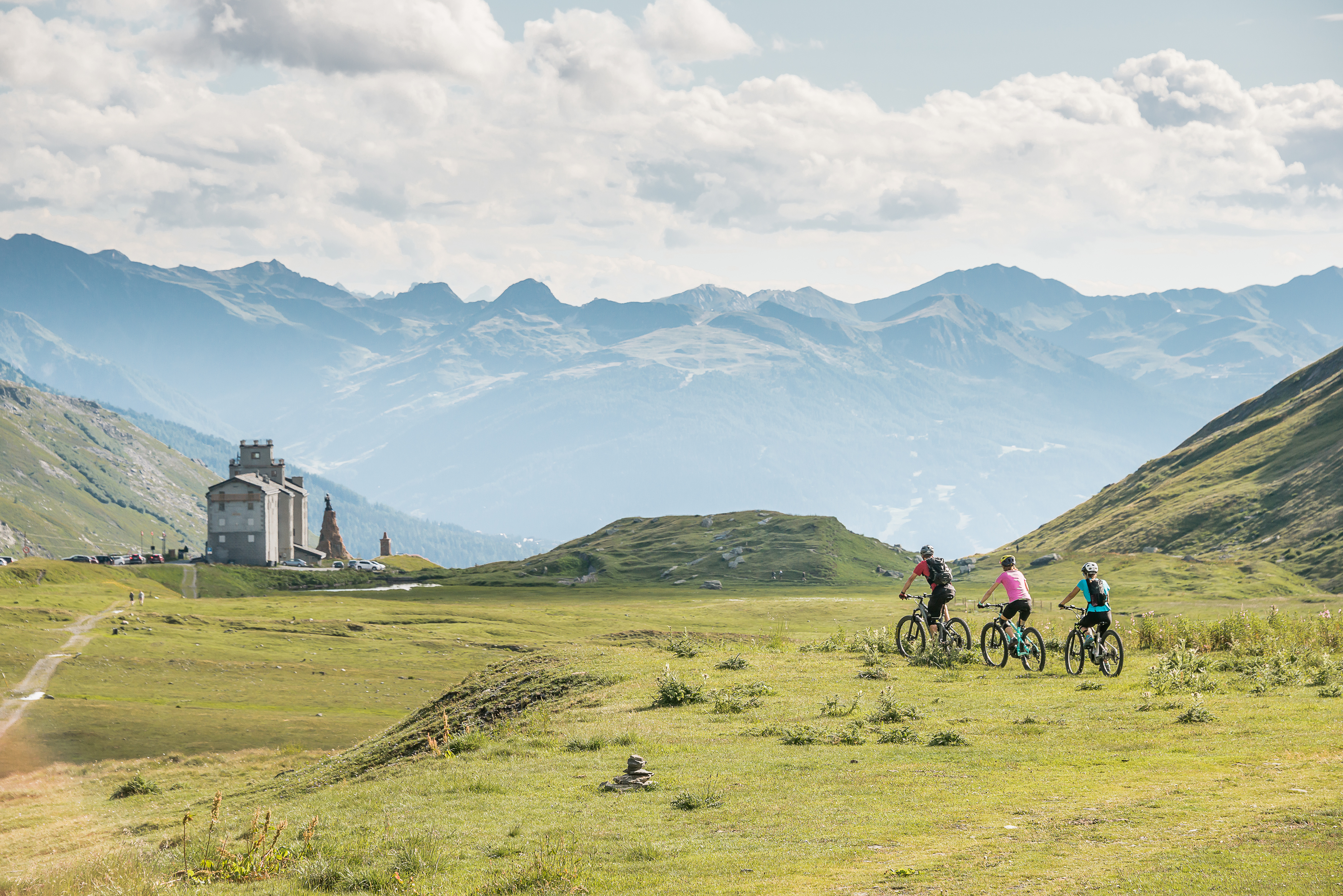 Mountainbike auf dem Col du Petit Saint Bernard